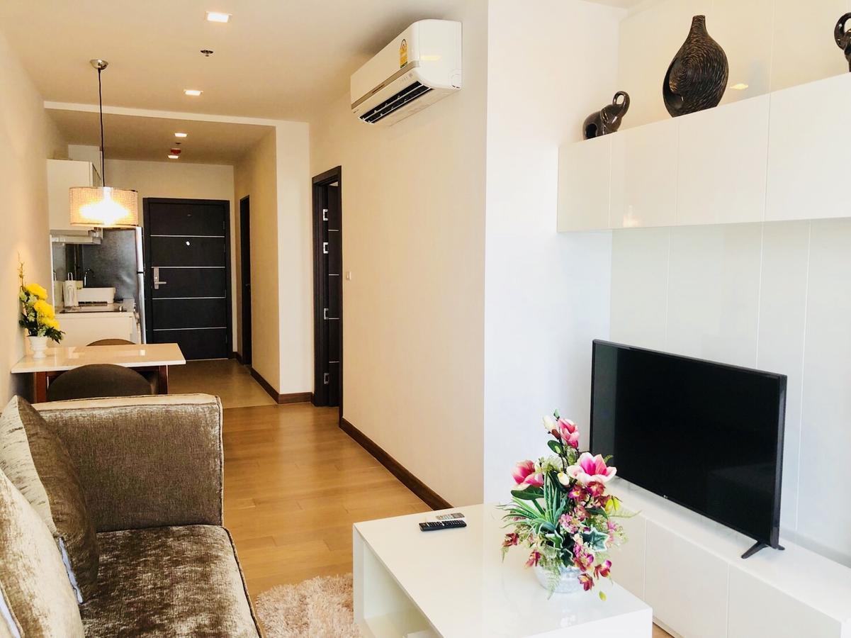 Astra Suites Central Chiang Mai Exterior photo